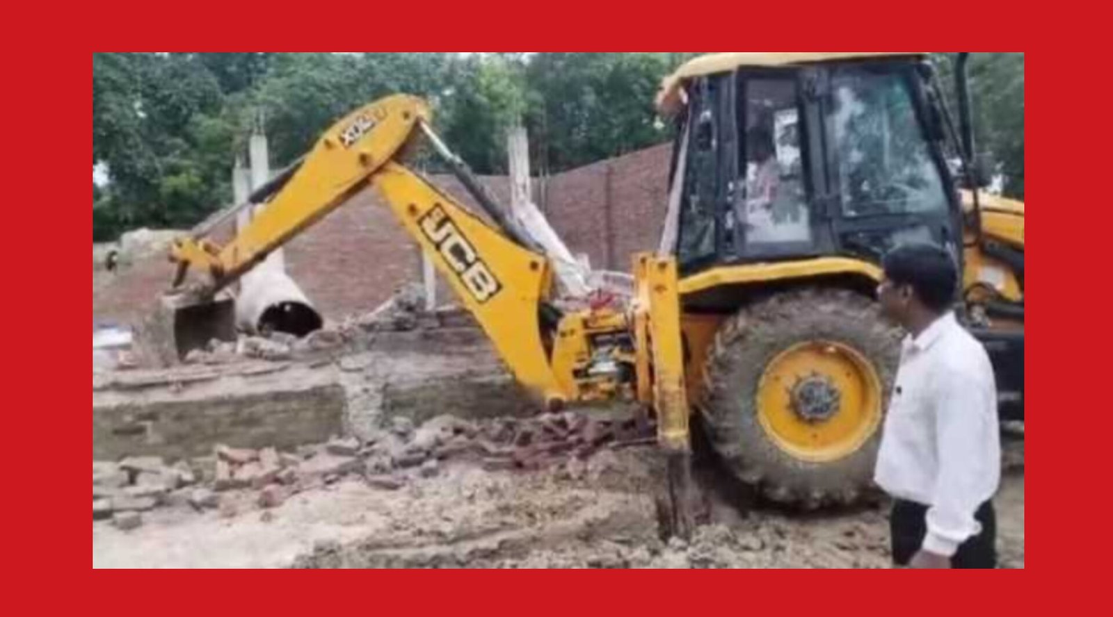 भारतमाला परियोजना के लिए रेवसा गांव में 5 मकानों पर चला बुलडोजऱ, मुआवजे के बाद हुई कार्रवाई, निर्माण हटाने के लिए पहले दिया गया था नोटिस