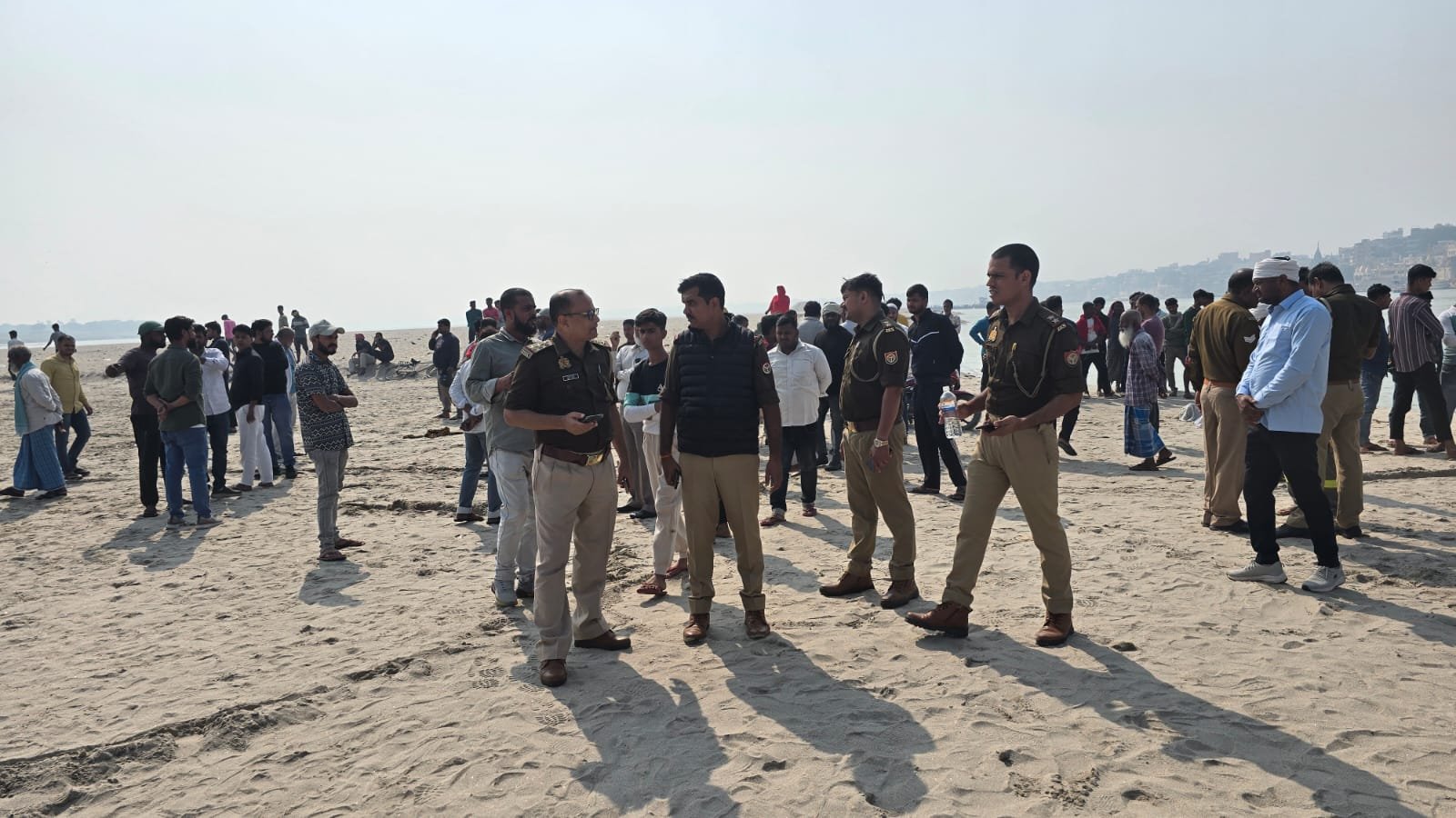 रामनगर में बड़ा हादसा, गंगा में डूबने से चंदौली के दो स्कूली छात्रों की मौत, परिवार में कोहराम