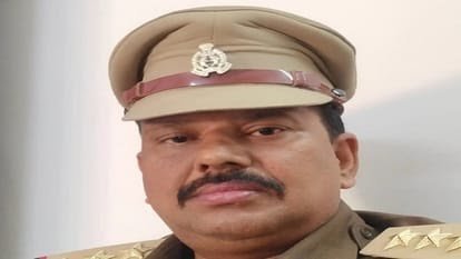 जालौन में SHO ने खुद को गोली मारी: आवास में खून से लथपथ मिले प्रभारी निरीक्षक अरुण कुमार राय, इलाज के दौरान हुई मौत, 1998 में सिपाही पद पर मिली थी पहली पोस्टिंग