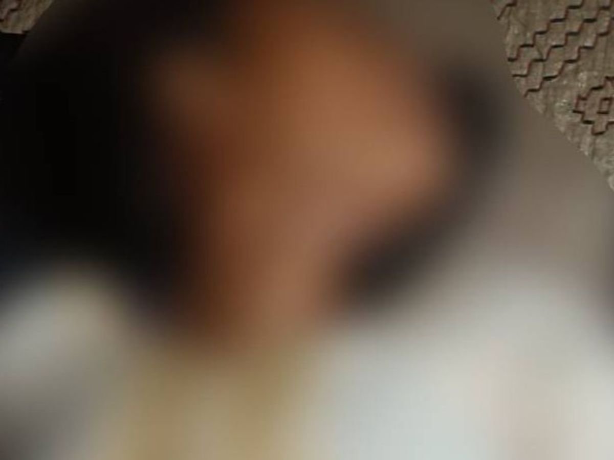 चंदौली में विवाहिता ने फांसी लगाकर दी जान: पारिवारिक कलह से उठाया खौफनाक कदम, 3 साल पहले हुई थी शादी