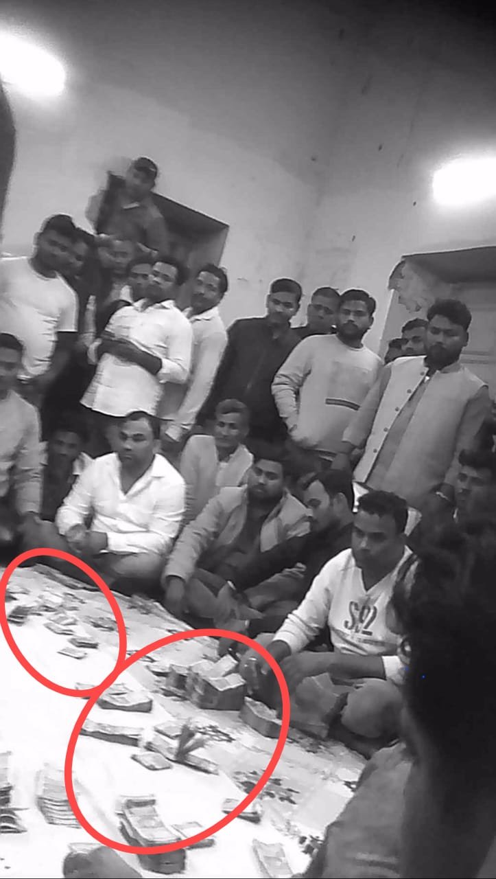 कैंटोमेंट में हाइटेक जुए का वीडियो वायरल होने पर बदला स्थान, जुआ जगत के किंग राजा बाबू ने बुद्ध बिहार कालोनी में बनाया नया ठिकाना. फड़, रास्ते और थाने तक सक्रिय हुए सिंडीकेट के सदस्‍य…पढ़े P7 न्यूज‌ की खास रिपोर्ट