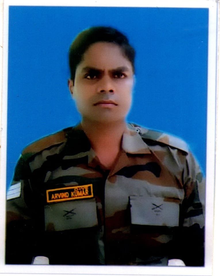 चंदौली के सेना हवलदार का निधन : गंभीर बीमारी से जूझ रहे थे, अस्पताल में तोड़ा दम, घर में मचा कोहराम