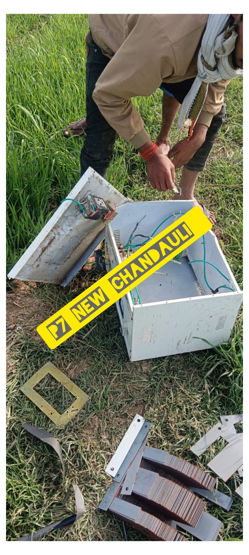 गौरी गांव में दरवाजे का ताला तोड़कर चोरी: पंपसेट स्टार्टर समेत सिंचाई का कीमती सामान उठा ले गए चोर, पुलिस जांच में जुटी