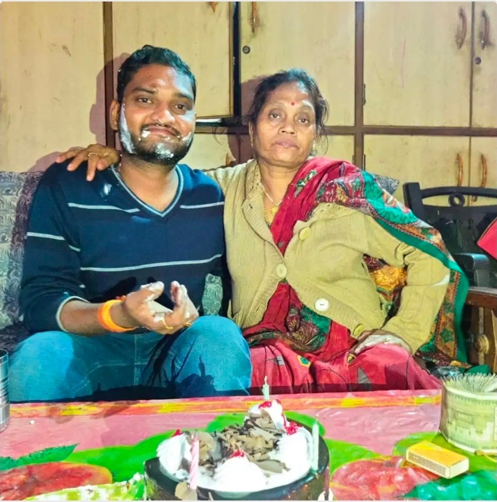 खून के रिश्तों पर भारी पड़ा संपत्ति विवाद : मिर्जापुर में दोहरा हत्याकांड, सौतेली मां और भाई को युवक ने धारदार हथियार से काटा, आरोपी गिरफ्तार