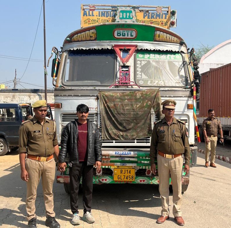 होली से पहले चंदौली पुलिस का धमाका, 1.68 करोड़ की अवैध शराब जब्त. पंजाब की शराब ले जाई जा रही थी बिहार. पढ़े कैसे पकड़ा गया शराब तस्कर-