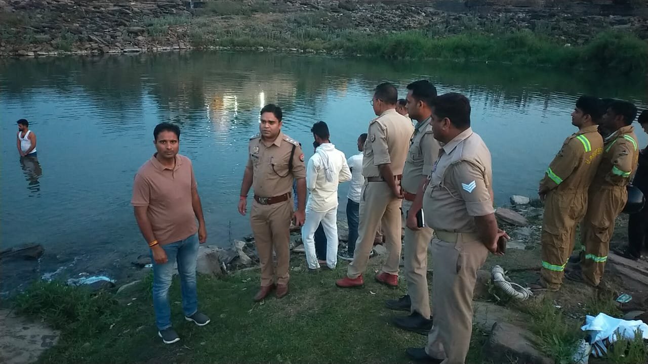 लतीफशाह बंधा में दर्दनाक हादसा: नहाने गए दो किशोर गहरे पानी में डूबे, एक युवक का शव हुआ बरामद, दूसरे की तलाश में देर शाम तक चलता रहा रेस्क्यू अभियान