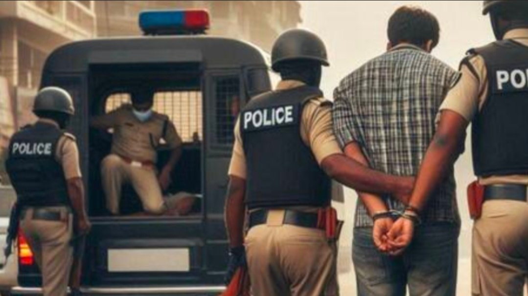 Chandauli News: लूट की झूटी सूचना देने वाले युवक को मुगलसराय कोतवाली पुलिस ने पकड़ा, डायल 112 पर काल कर कहा 17 हज़ार लूट ले गए दो बदमाश