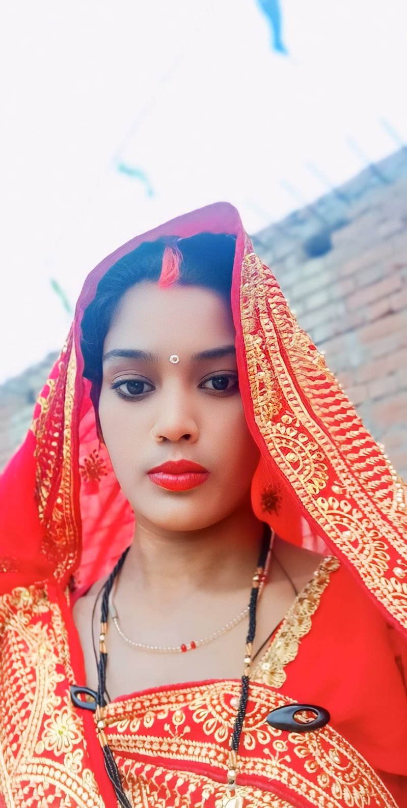 Chandauli News: पंखे का प्लग लगाते समय करंट की चपेट में आई विवाहिता, अस्पताल में हुई मौत एक साल के बेटे से छिन गई मां की गोद