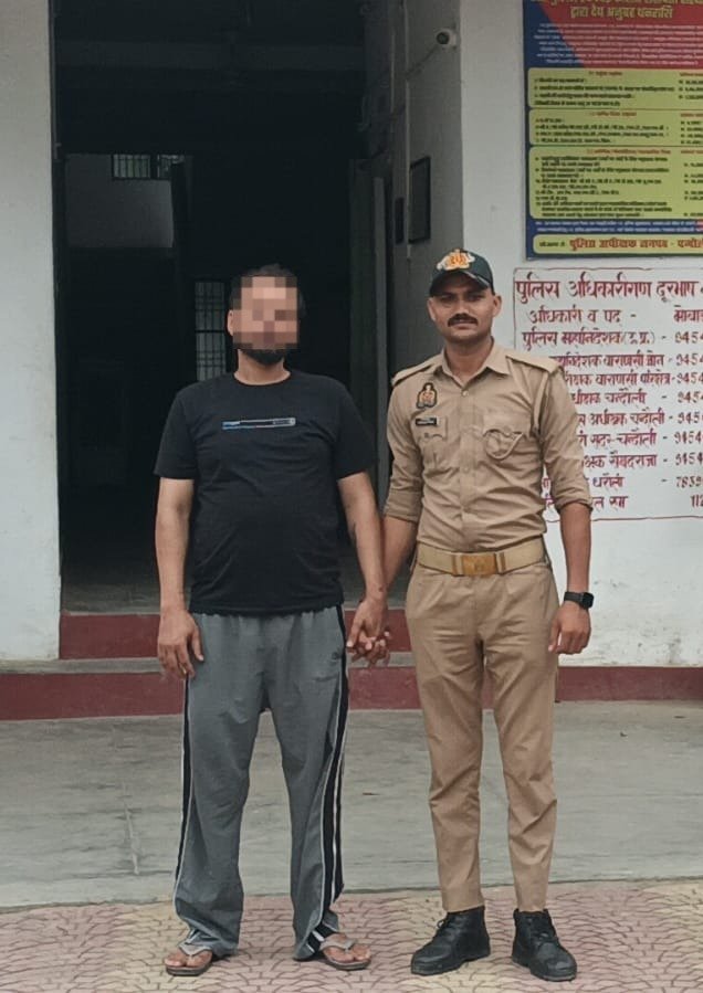 Chandauli News: सैयदराजा पुलिस का ताबड़तोड़ एक्शन! देर रात मुठभेड़ के बाद अब चंडीगढ़ से 50 हजार का इनामी दबोचा