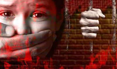 Chandauli Crime: चंदौली में मासूम के साथ हैवानियत, ऑटो चालक ने दो साल की बच्ची से किया दुष्कर्म, खेलाने के बहाने ले जाकर वारदात को दिया अंजाम